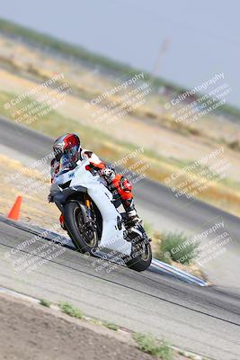 media/Aug-06-2023-TrackDaz (Sun) [[ac7f4f6367]]/B Group/sweeper/